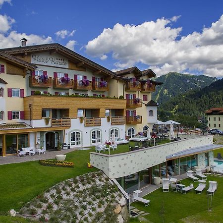 Nature Wellness Hotel Renato ヴィーゴ・ディ・ファッサ エクステリア 写真
