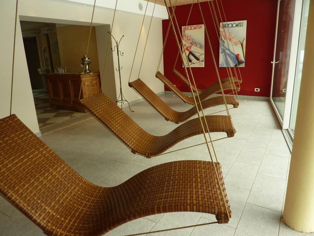 Nature Wellness Hotel Renato ヴィーゴ・ディ・ファッサ エクステリア 写真