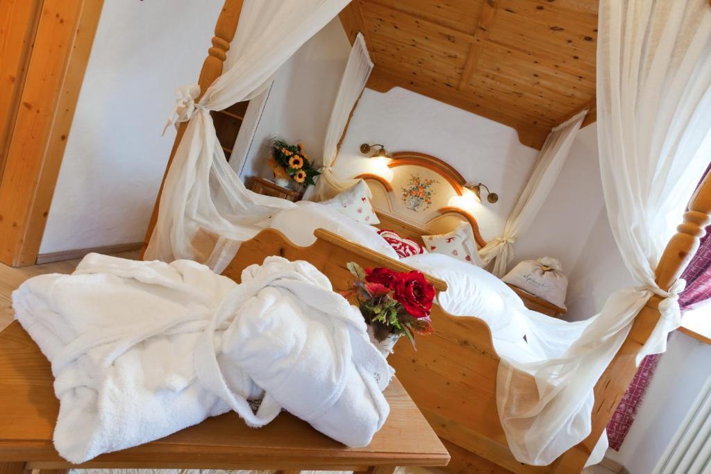 Nature Wellness Hotel Renato ヴィーゴ・ディ・ファッサ 部屋 写真