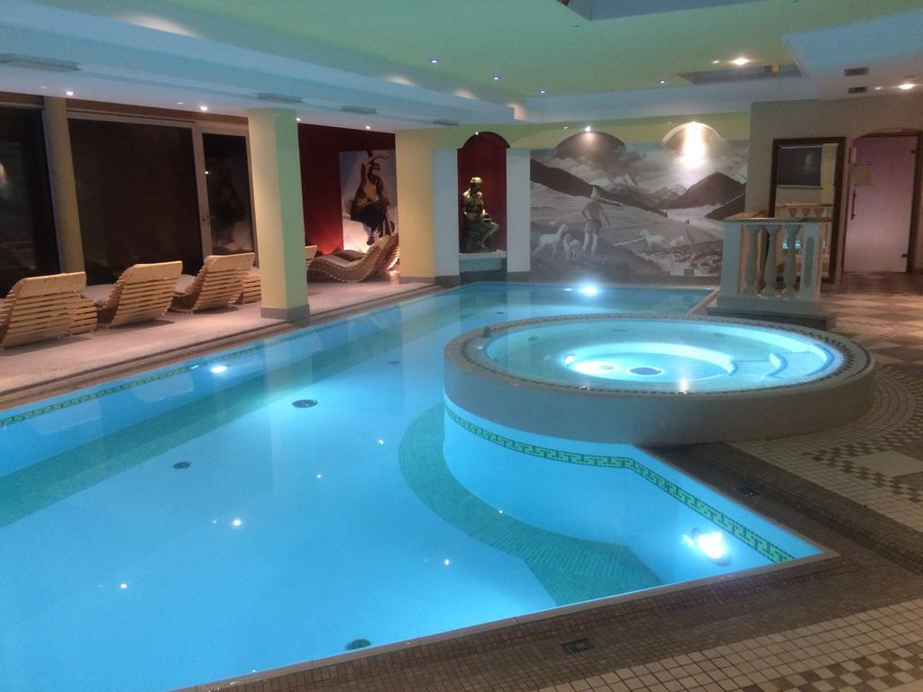 Nature Wellness Hotel Renato ヴィーゴ・ディ・ファッサ エクステリア 写真